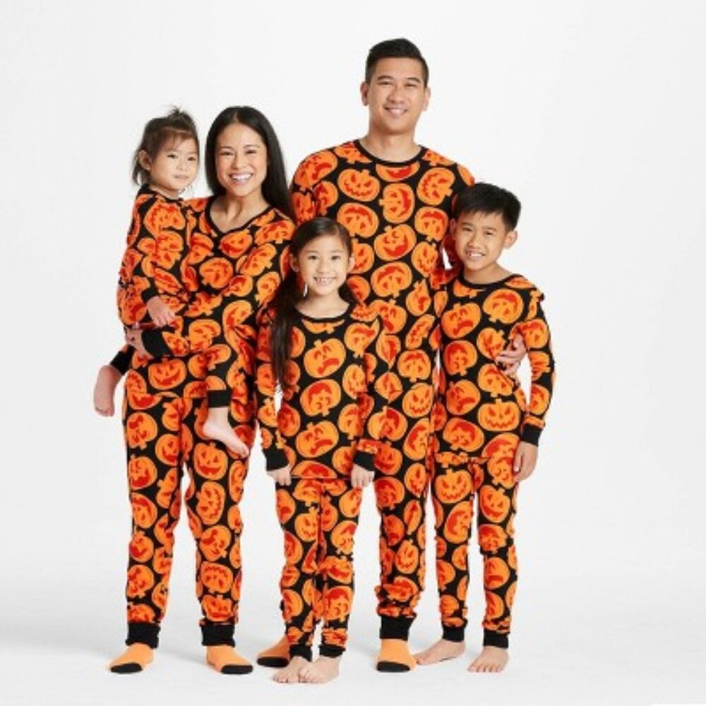 Target Hyde & Eek! | 2-Piece Family Sleep Set Pumpkins Print | Size Medium
